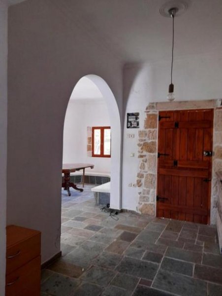 Sikia Kreta, Sikia: Drei Häuser auf einem Grundstück mit Meerblick zu verkaufen Haus kaufen